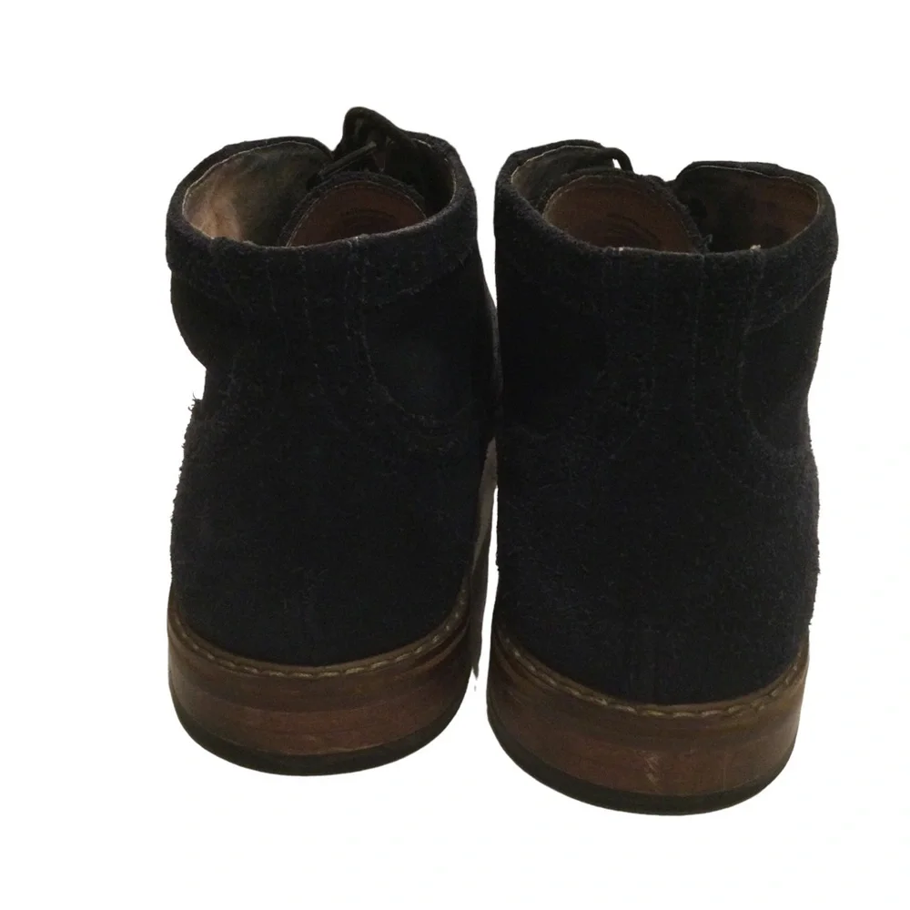 Stacy Adams Navy Suede Wingtip Chukka Boot Size 11.5